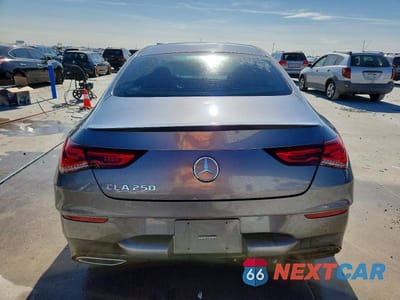 Zdjęcie 6 z 11 samochodu: 2021 MERCEDES-BENZ CLA 250 VIN:W1K5J4GB8MN196530 - miniatura
