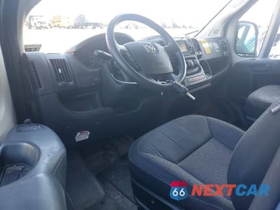 Zdjęcie 8 z 13 samochodu: 2020 RAM PROMASTER 3500 DELIVERY VAN VIN:3C6URVJG3LE128722 - miniatura
