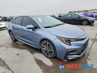Czwarte zdjęcie samochodu z boku: 2020 TOYOTA COROLLA SE VIN:5YFS4RCE8LP044217 - miniatura