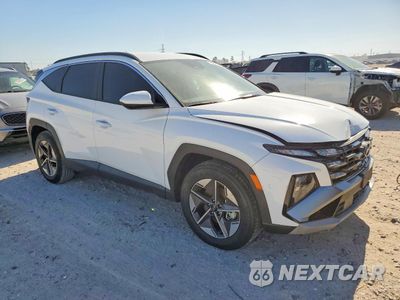 Czwarte zdjęcie samochodu z boku: 2025 HYUNDAI TUCSON SEL VIN:5NMJB3DE3SH594981 - miniatura
