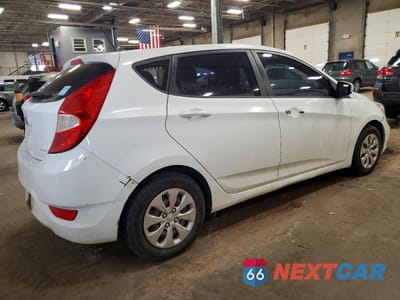 Trzecie zdjęcie samochodu z tyłu: 2015 HYUNDAI ACCENT GS VIN:KMHCT5AE8FU211830 - miniatura