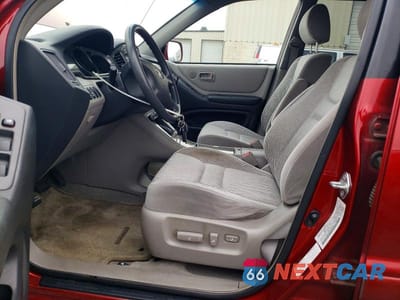 Zdjęcie 7 z 11 samochodu: 2002 TOYOTA HIGHLANDER VIN:JTEHF21A120065491 - miniatura