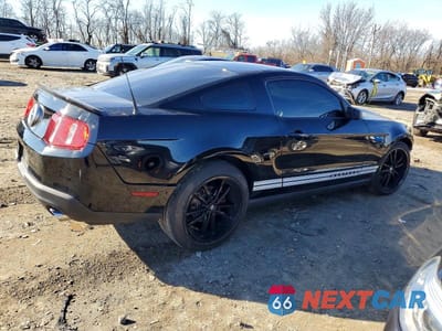 Trzecie zdjęcie samochodu z tyłu: 2012 FORD MUSTANG VIN:1ZVBP8AM7C5253759 - miniatura