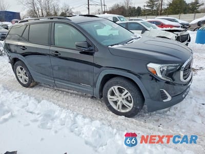 Czwarte zdjęcie samochodu z boku: 2019 GMC TERRAIN VIN:3GKALMEV5KL104985 - miniatura