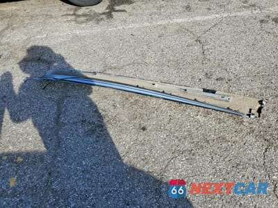 Zdjęcie 13 z 14 samochodu: 2018 VOLVO V60 CROSS COUNTRY PREMIER VIN:YV440MWK5J2050039 - miniatura