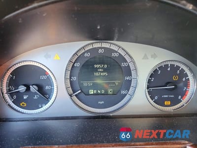 Zdjęcie 9 z 14 samochodu: 2010 MERCEDES-BENZ GLK 350 4MATIC VIN:WDCGG8HB6AF432485 - miniatura