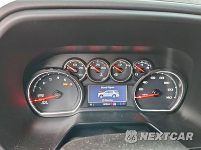 Zdjęcie 9 z 16 samochodu: 2021 CHEVROLET TAHOE K1500 Z71 VIN:1GNSKPKDXMR132316 - miniatura