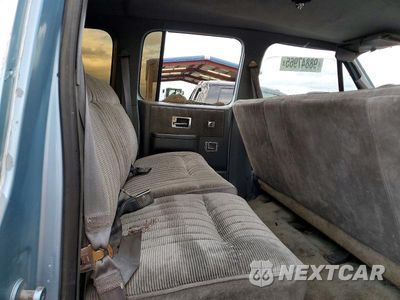 Zdjęcie 11 z 14 samochodu: 1990 CHEVROLET SUBURBAN V2500 VIN:1GNGV26K7LF119614 - miniatura