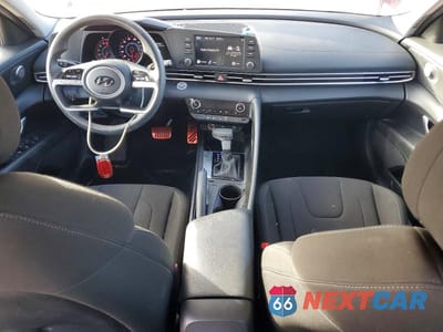 Zdjęcie 8 z 11 samochodu: 2023 HYUNDAI ELANTRA SEL VIN:KMHLM4AG7PU610206 - miniatura