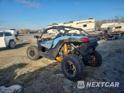 Trzecie zdjęcie samochodu z tyłu: 2025 CAN-AM MAVERICK X3 UTILITY VEHICLE VIN:3JBVGAY40SE000964 - miniatura