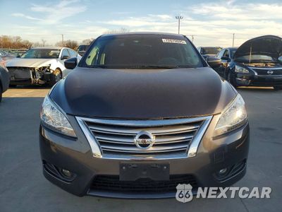 Piąte zdjęcie samochodu w środku: 2014 NISSAN SENTRA S VIN:3N1AB7AP8EY248323 - miniatura