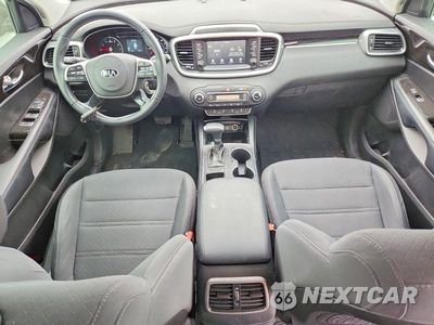 Zdjęcie 8 z 12 samochodu: 2022 KIA SORENTO L VIN:5XYPG4A35LG628919 - miniatura