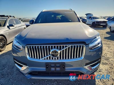 Piąte zdjęcie samochodu w środku: 2022 VOLVO XC90 T8 RECHARGE INSCRIPTION EXPRESS VIN:YV4BR0CZ3N1803845 - miniatura