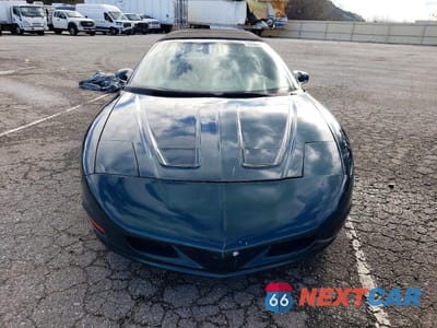 Piąte zdjęcie samochodu w środku: 1997 PONTIAC GRAND AM VIN:2G2FV32P4V2205385 - miniatura