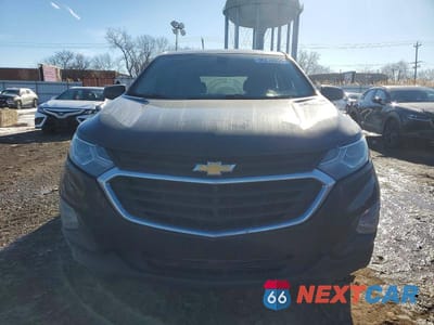 Piąte zdjęcie samochodu w środku: 2018 CHEVROLET EQUINOX LT VIN:2GNAXJEV4J6240906 - miniatura