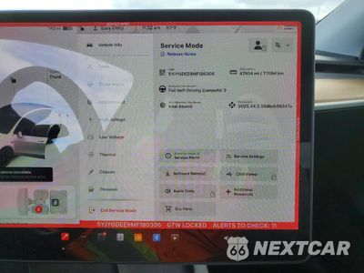 Zdjęcie 9 z 15 samochodu: 2021 TESLA MODEL Y VIN:5YJYGDEE9MF180306 - miniatura