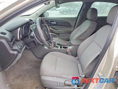 Zdjęcie 7 z 12 samochodu: 2014 CHEVROLET MALIBU LS VIN:1G11B5SL0EF177308 - miniatura