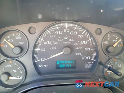 Zdjęcie 9 z 13 samochodu: 2006 GMC SAVANA G3500 VIN:1GJHG39U361118559 - miniatura