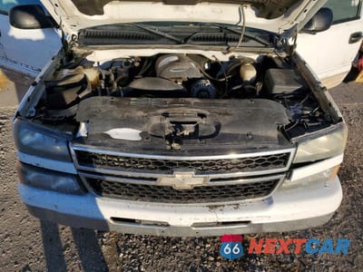 Zdjęcie 11 z 12 samochodu: 2007 CHEVROLET SILVERADO K1500 CLASSIC VIN:1GCEK19B57Z128525 - miniatura