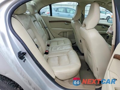 Zdjęcie 10 z 12 samochodu: 2010 VOLVO S80 VIN:YV1992AHXA1132413 - miniatura