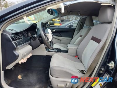 Zdjęcie 7 z 12 samochodu: 2014 TOYOTA CAMRY VIN:4T4BF1FK7ER414531 - miniatura