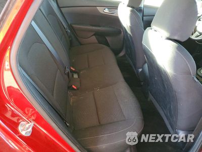 Zdjęcie 10 z 12 samochodu: 2019 KIA FORTE FE VIN:3KPF24AD1KE065849 - miniatura