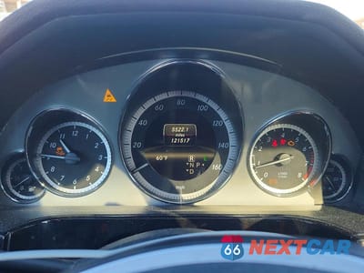 Zdjęcie 9 z 11 samochodu: 2013 MERCEDES-BENZ E 350 4MATIC VIN:WDDHF8JB4DA675811 - miniatura