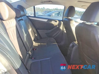 Zdjęcie 10 z 12 samochodu: 2013 VOLKSWAGEN JETTA SE VIN:3VWDP7AJ1DM216856 - miniatura