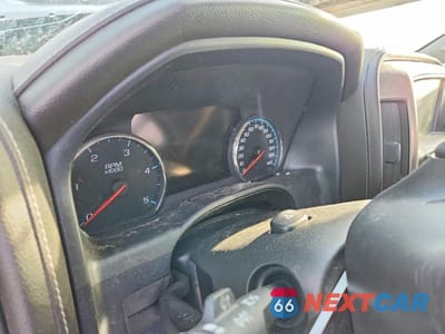 Zdjęcie 9 z 11 samochodu: 2018 GMC SIERRA K3500 DENALI VIN:1GT42YEY4JF224296 - miniatura