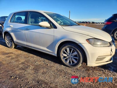 Czwarte zdjęcie samochodu z boku: 2018 VOLKSWAGEN GOLF S VIN:3VWG17AU6JM258296 - miniatura