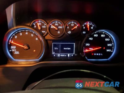 Zdjęcie 9 z 12 samochodu: 2024 CHEV SILVERADO VIN:3GCPDBEKXNG533629 - miniatura