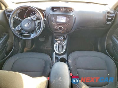 Zdjęcie 8 z 12 samochodu: 2017 KIA SOUL + VIN:KNDJP3A55H7448037 - miniatura