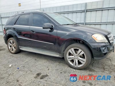 Czwarte zdjęcie samochodu z boku: 2011 MERCEDES-BENZ ML 350 VIN:4JGBB5GB2BA682556 - miniatura