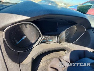 Zdjęcie 9 z 12 samochodu: 2017 FORD FOCUS VIN:1FADP3F20HL320152 - miniatura
