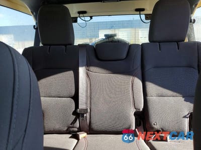 Zdjęcie 10 z 12 samochodu: 2018 JEEP WRANGLER UNLIMITED RUBICON VIN:1C4HJXFG0JW279932 - miniatura