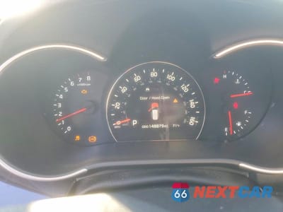 Zdjęcie 9 z 13 samochodu: 2015 KIA SORENTO SX VIN:5XYKW4A78FG587254 - miniatura