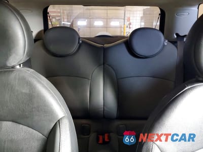 Zdjęcie 10 z 13 samochodu: 2008 MINI COOPER S VIN:WMWMF73538TV38523 - miniatura