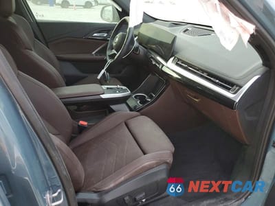 Zdjęcie 7 z 13 samochodu: 2025 BMW X1 XDRIVE28I VIN:WBX73EF07S5395720 - miniatura