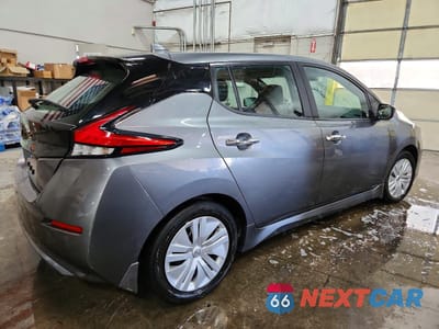 Trzecie zdjęcie samochodu z tyłu: 2025 NISSAN LEAF S VIN:1N4AZ1BVXSC560012 - miniatura