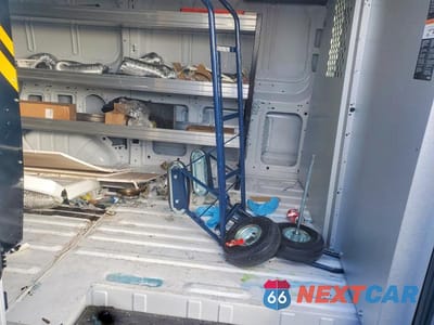 Zdjęcie 10 z 12 samochodu: 2025 FORD TRANSIT 150 UTILITY / SERVICE VAN VIN:1FTYE1Y85SKA91259 - miniatura
