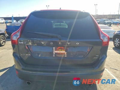 Zdjęcie 6 z 11 samochodu: 2010 VOLVO XC60 T6 VIN:YV4992DZXA2119968 - miniatura