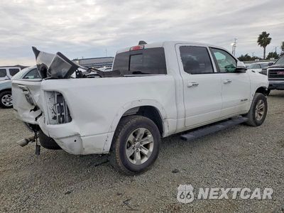 Trzecie zdjęcie samochodu z tyłu: 2022 RAM 1500 LARAMIE VIN:1C6SRFJT4NN286737 - miniatura