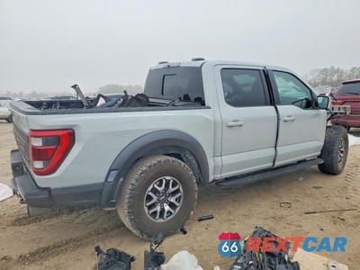 Trzecie zdjęcie samochodu z tyłu: 2023 FORD F150 RAPTOR VIN:1FTFW1RG6PFC76818 - miniatura