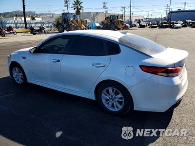 Drugie zdjęcie samochodu z przodu: 2018 KIA OPTIMA LX VIN:5XXGT4L32JG259978 - miniatura