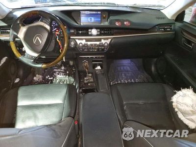 Zdjęcie 8 z 12 samochodu: 2013 LEXUS ES 350 VIN:JTHBK1GGXD2005890 - miniatura