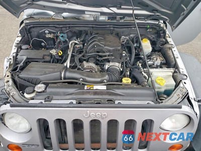 Zdjęcie 11 z 12 samochodu: 2013 JEEP WRANGLER UNLIMITED SPORT VIN:1C4BJWDG3DL578999 - miniatura
