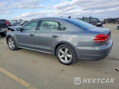 Drugie zdjęcie samochodu z przodu: 2014 VOLKSWAGEN PASSAT SE VIN:1VWBT7A38EC108497 - miniatura