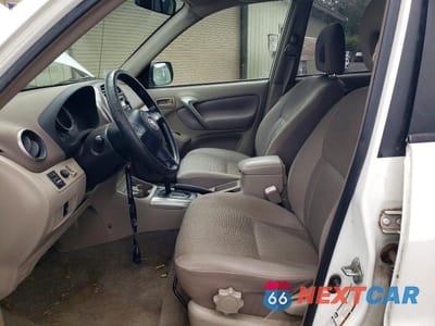 Zdjęcie 7 z 11 samochodu: 2005 TOYOTA RAV4 VIN:JTEHD20V156034799 - miniatura