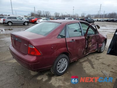Trzecie zdjęcie samochodu z tyłu: 2007 FORD FOCUS ZX4 VIN:1FAFP34N67W347858 - miniatura