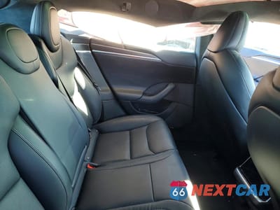 Zdjęcie 10 z 13 samochodu: 2022 TESLA MODEL S VIN:5YJSA1E66NF480580 - miniatura